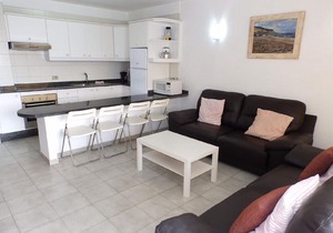 Holiday flat with balcony and sea view