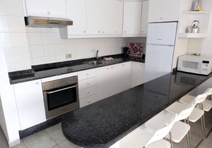 Holiday flat with balcony and sea view