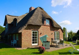 Holiday home for 6 guests with 95m² in Borgsum (96583)