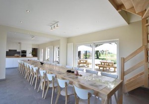 Holiday Home with pond in Poperinge