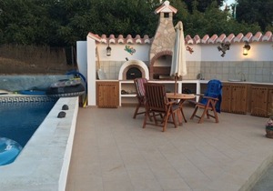 Holiday Home with Wifi and swimming pool in Canillas de Albaida