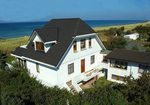 Holiday house 4 - Hotel Haus Windhook (directly at the Baltic Sea)