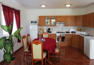 Holiday house Ližnjan for 1 - 6 persons with 2 bedrooms - Holiday house