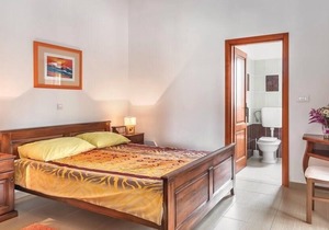 Holiday house Orihi for 12 - 14 persons with 4 bedrooms - Holiday home