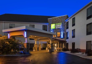 Holiday Inn Express Hotel & Suites Great Barrington, an IHG Hotel