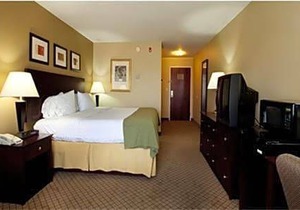 Holiday Inn Express Hotel & Suites Lafayette, an IHG Hotel