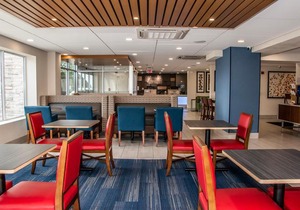 Holiday Inn Express - Allentown North