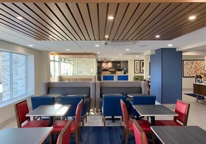 Holiday Inn Express - Allentown North