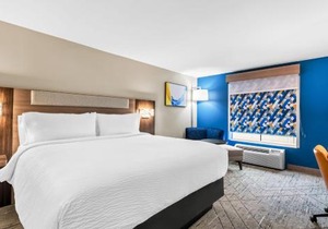 Holiday Inn Express and Suites Hotel - Pauls Valley by IHG