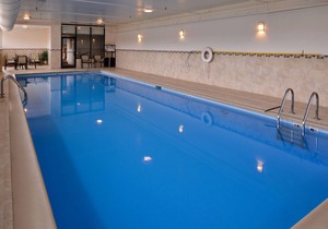 Holiday Inn Express Crestwood, an IHG Hotel