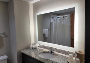 Holiday Inn Express & Suites Wilson-Downtown by IHG