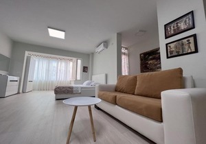 Home & Apartment In Tirana