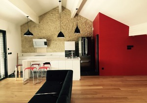 Home town center close to all amenities