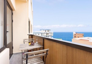 Home2Book Charming Apartment Bajamar