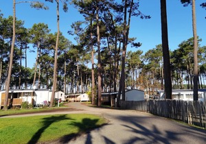 Homerez - Bungalow 4 km away from the beach for 6 ppl. with shared pool