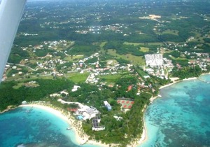 Homerez - Studio for 2 ppl. with shared pool and garden at Saint-François