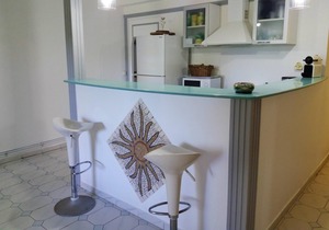 Homerez - Studio for 2 ppl. with shared pool and garden at Saint-François