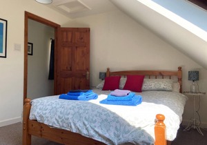 Honeysuckle - 2 Bedroom Cottage - Llanfyrnach