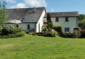 Honeysuckle - 2 Bedroom Cottage - Llanfyrnach