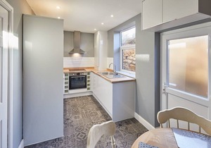 Host & Stay | Woods Yard