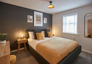 Host & Stay - Shipwrights