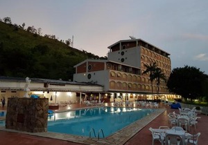 Hotel Cavalinho Branco - Aptos 241 e 317