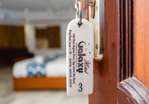 Hotel Galaxy Opp Surat Railway Station