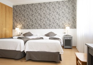 Hotel Isabel de Segura