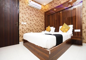 Hotel Luxury Deluxe Stay