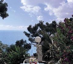 Hotel Petit Royal