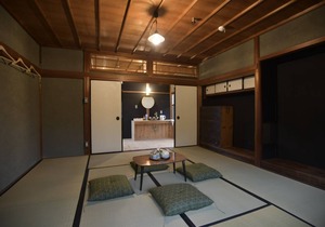 Hotel ∙ Sasayama Castle Town Guest House KOMEYA