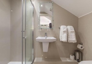 Hotel Shepherds Bush London