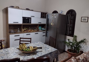 House 03 bedrooms AND 02 bathrooms martim de sá - 200 mts from the beach for 14 people