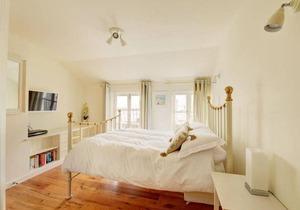 House ∙ 3 bedrooms ∙ 5 guests