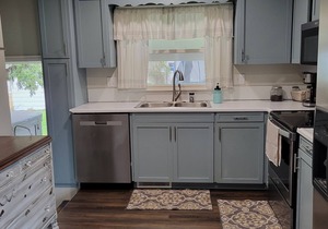 House approximately 7 blocks from downtown Sturgis