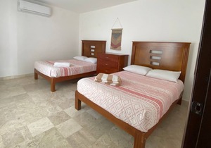 House in Quintas del Mar with access to the beach