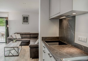 House on holiday park with pool in the Lot