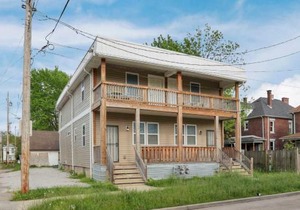 Housepitality - The Urban Roost 1 - Modern