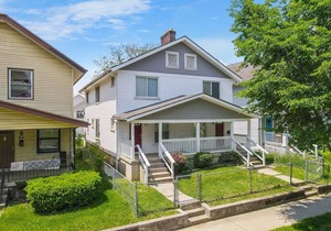 Housepitality - Central City Townhouse - Walking!!