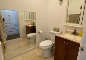 Huge studio on Pico and Robertson with full kitchen and parking