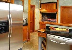 HV1 - Stunning Lake Front House in San Carlos de Bariloche