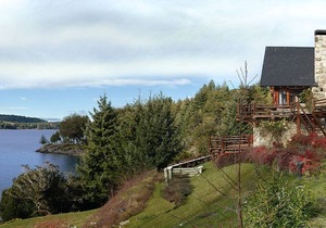 HV1 - Stunning Lake Front House in San Carlos de Bariloche