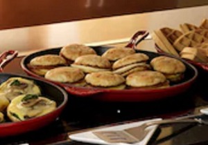 Hyatt Place Riverside Downtown