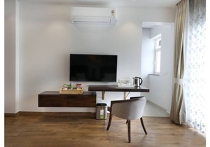 HYDEWEST Orchid Twin Platinum Studio Luxury Serviced Residences Apartment