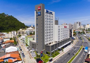 Ibis Navegantes Itajai