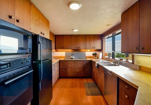 Iconic Oceanfront Cayucos Beach Home, Panoramic View Room, Direct Beach Access!