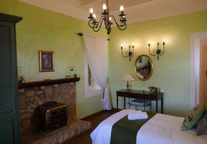 Idyllic "Mountain Retreat" Diggersrest Lodge