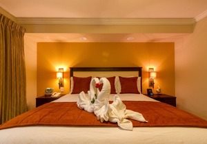 Indulge in Paradise at Coronado Beach Resort : Min 7 day -Sunday to Sunday