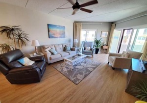 Island House F116 Condo