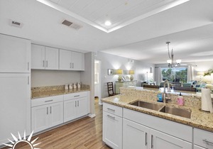 Island South 27- Updated, Spacious 2 bedroom condo with ocean view, pool and